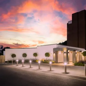 London - Gatwick Airport By Ihg Horley (Surrey)