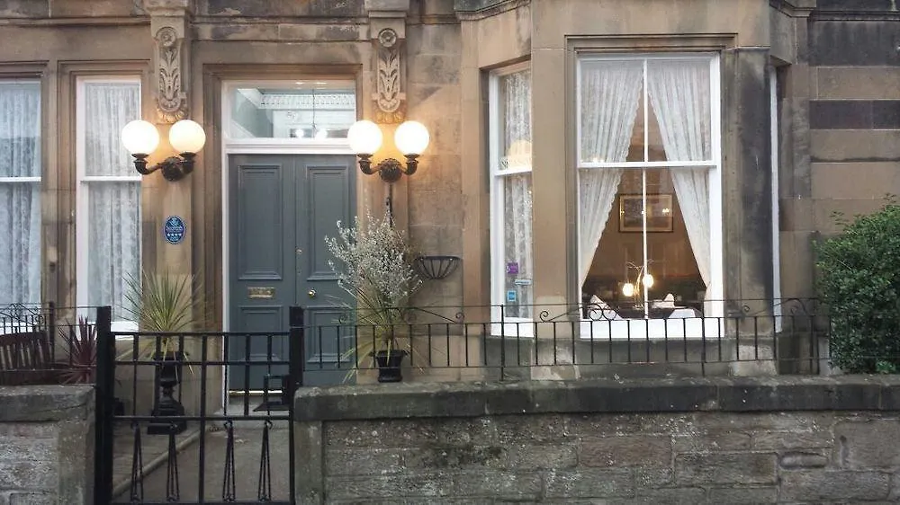 Lauderville Guest House Edinburgh 4*,