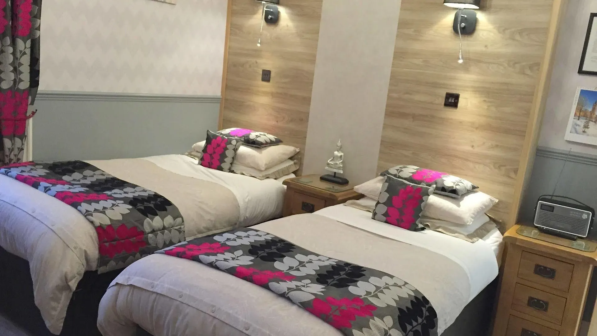Lauderville Guest House Edinburgh 4*,