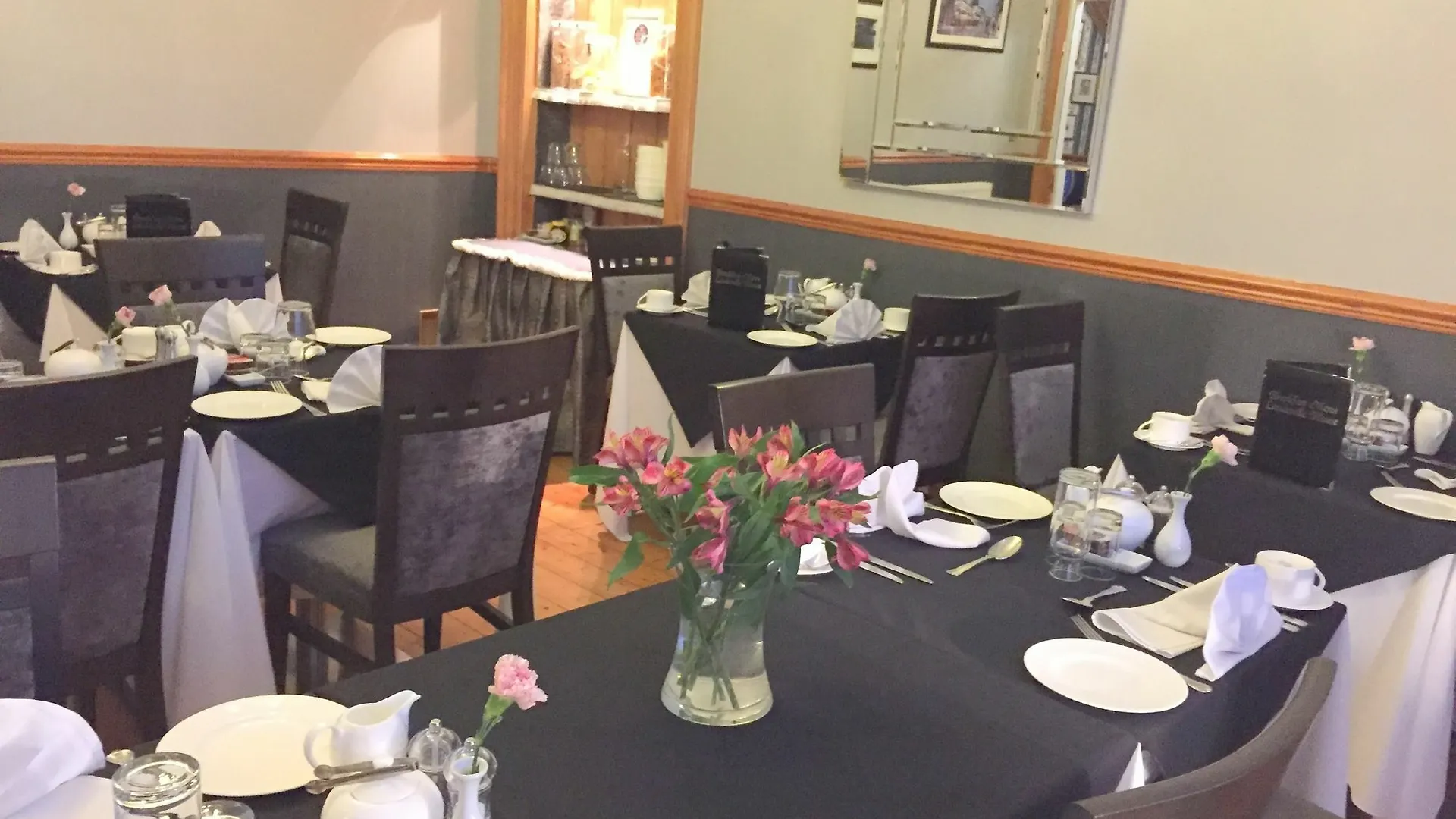 Lauderville Guest House Edinburgh 4*,